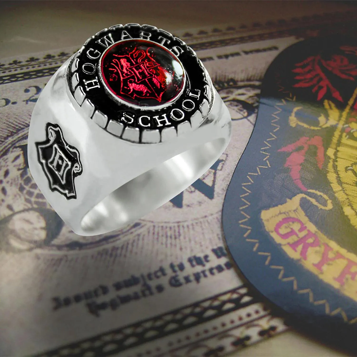 Arroba Silver Anillo Logo Hogwarts (Gryffindor) Harry Potter By J. K. Rowling - Limited Edition