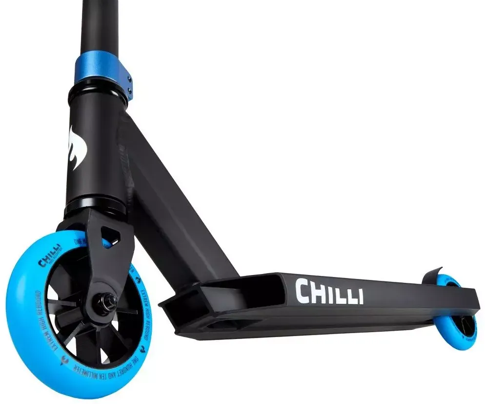 Chilli Base stuntstep Blauw Zwart