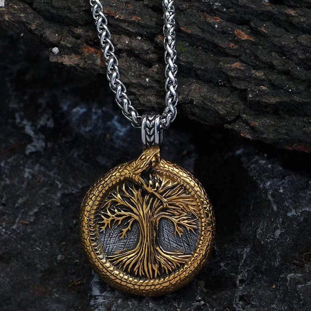 Collier arbre sacré d'Yggdrasil avec Jörmungand