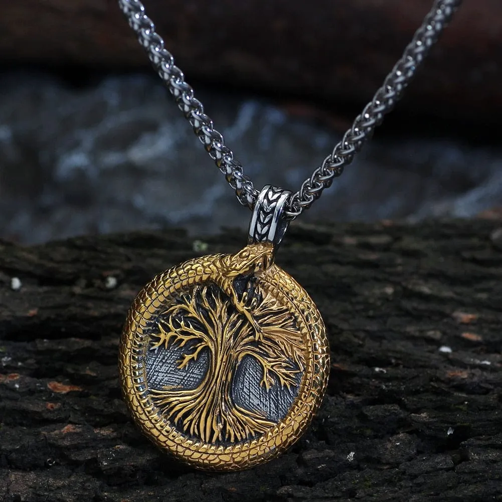 Collier arbre sacré d'Yggdrasil avec Jörmungand