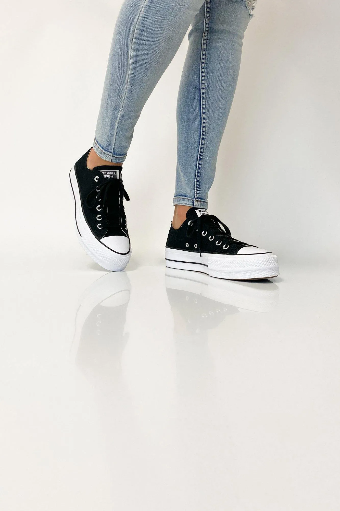 Converse Chuck Taylor All Star Lift Low Black