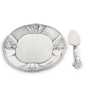 Fleur-De-Lis Plate with Server