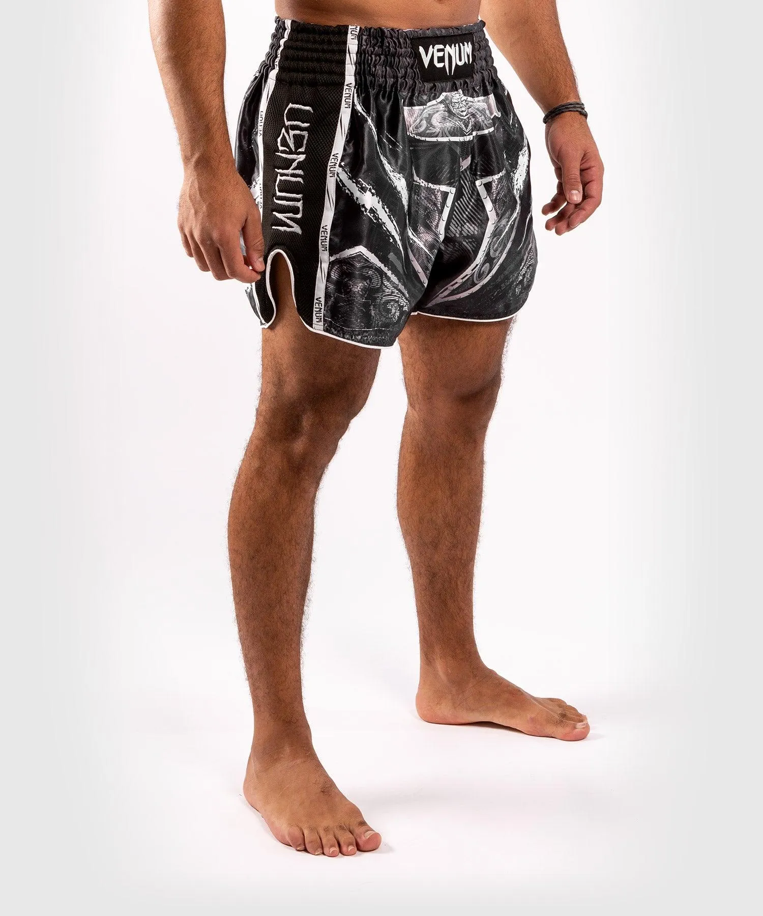 Pantalón de Muay Thai Venum GLDTR 4.0